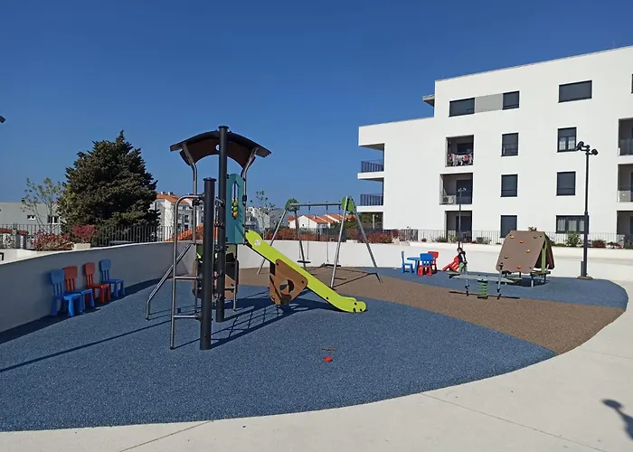 Ag With Balcony And Garage شقة زادار